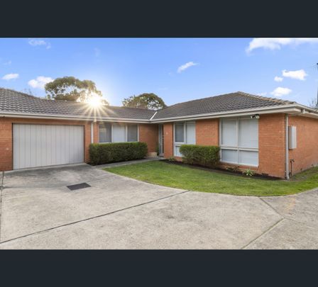 2/15 Long Street, Frankston, Vic 3199 - Photo 1