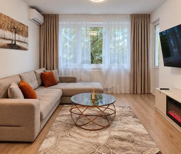 Apartament 3 camere I Prima I Vedere Mixta I Complet mobilat - Fotografie 1