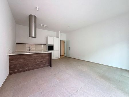 Appartement te huur in Ixelles - Photo 3