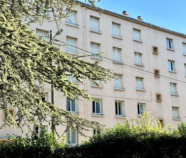 Location Appartement 3 pièces 50m² AIX EN PROVENCE 90ème - Photo 6