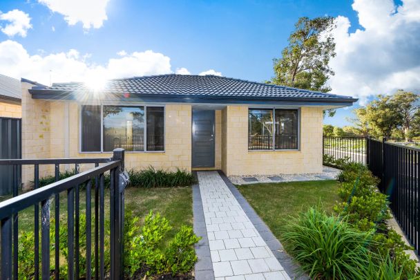 201 Lake Valley Road, - Photo 1