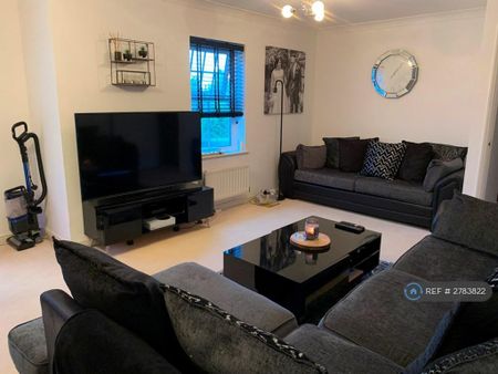 2 bedroom flat to rent - Photo 4