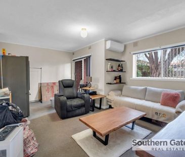 Cozy and Convenient Living in a Secure Community - Photo 2