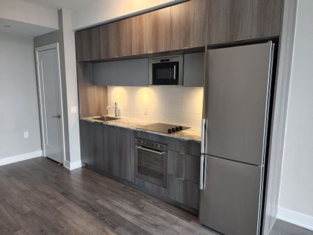 For Lease - 585 Bloor Street Unit# 3321, Toronto, Ontario - Photo 5