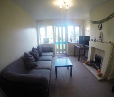 4 bedroom house to rent - Photo 1