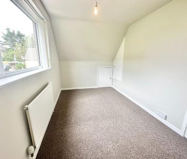 2 bedroom semi-detached house to rent - Photo 2