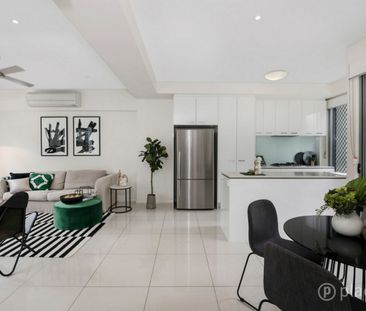 5/46 Ison Street, Morningside QLD 4170 - Townhouse For Rent | Domain - Photo 1