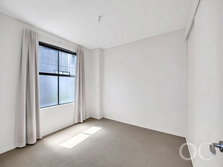 Open The Door to Contemporary City Living - Photo 4