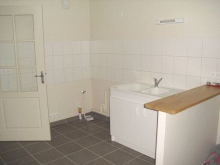 Location Appartement 2 pièces 40m² ANGERS 49100 - Photo 4