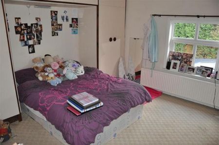 5 bed-roomed detached student house - Photo 3