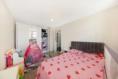 South Street, Romford, RM1 - Photo 2