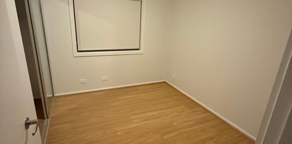 Jordan Springs - Photo 2