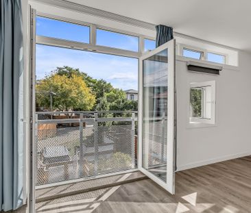 For Lease - 439 Winona Drive Unit# C, Toronto, Ontario - Photo 4
