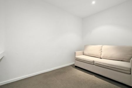 Discover luxury living redefined in this fully furnished oasis - Photo 4