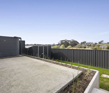 Low-Maintenance Living in a Convenient Location - Photo 2