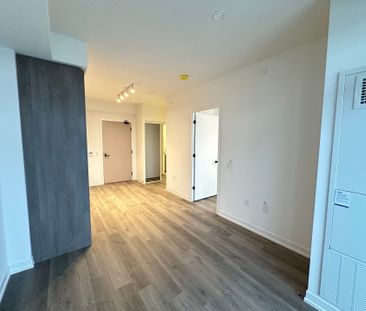 For Lease - 8 Interchange Way Unit# 3903, Vaughan, Ontario - Photo 4