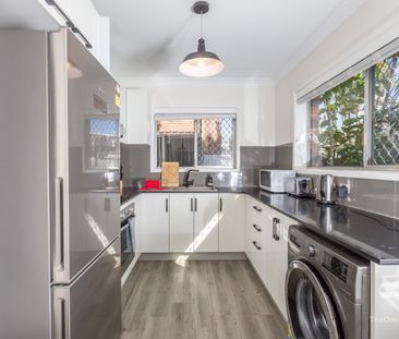 Look No Further – Ground-Floor Unit in the Heart of Southport! - Photo 4
