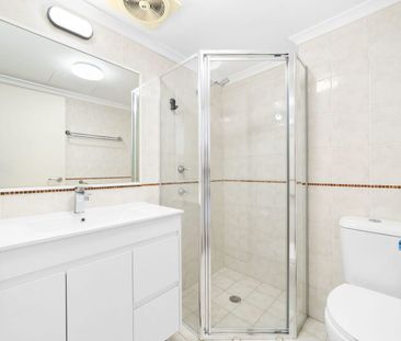 Modern East-Facing Apartment in Central Pyrmont - Photo 5