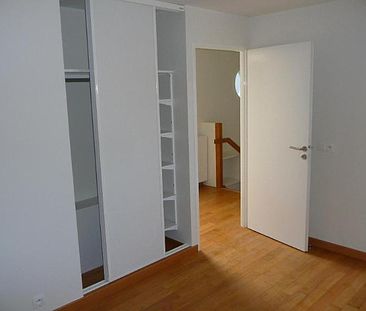Location appartement 5 pièces de 119.96m² - Photo 2