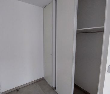 location Appartement T1 DE 35.42m² À VILLEURBANNE - Photo 5