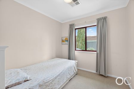 Open the door to effortless coastal living - Photo 4