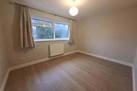 Thorncroft - Photo 5