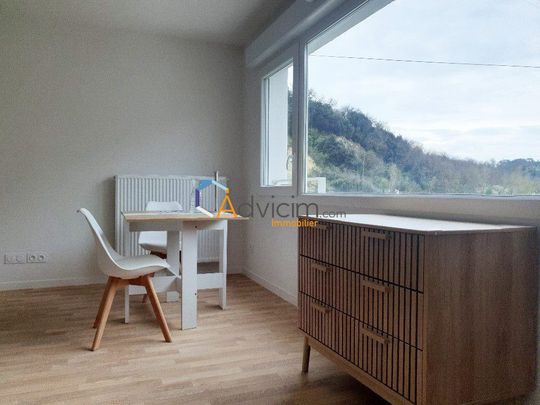 F1 MEUBLE avec PARKING - Photo 1