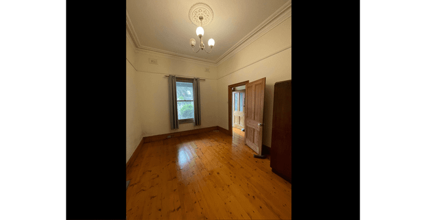 Charming heritage house - Photo 1