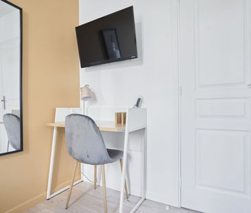 Cagny Roommate 6 Bedrooms at Amiens - Photo 2
