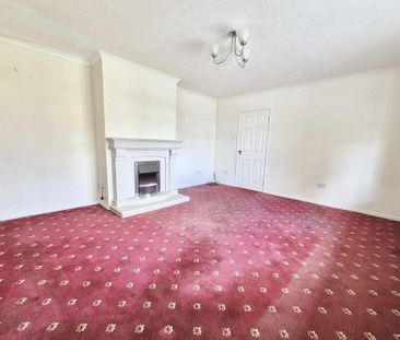 4 bedroom detached bungalow to rent - Photo 3