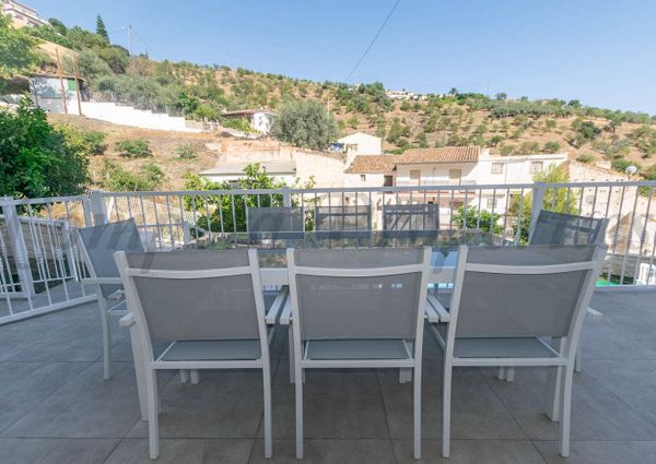 Townhouse in Daimalos, Inland Andalucia in the mountains