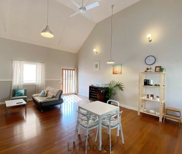 PRIME LOCATION IN QUIET COMPLEX - DON'T MISS OUT!!!! - Photo 3