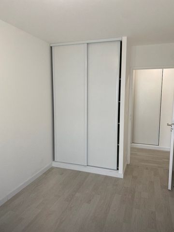 Location Appartement 3 Pièces 63 m² - Photo 5