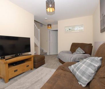 2 bedroom semi-detached house to rent - Photo 1
