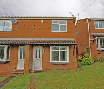2 bedroom Semi-detached house to rent - Photo 5