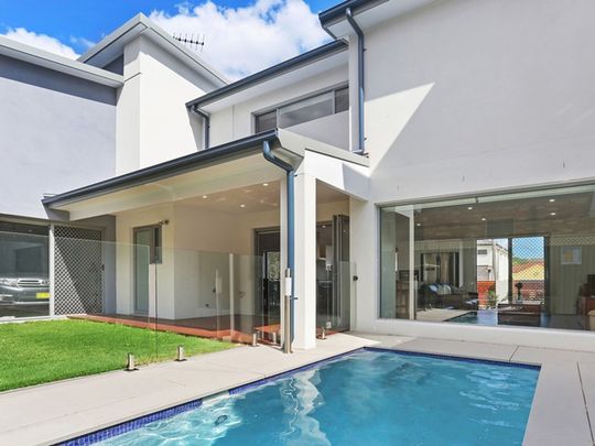 Ultra-Modern Family Home - Photo 1