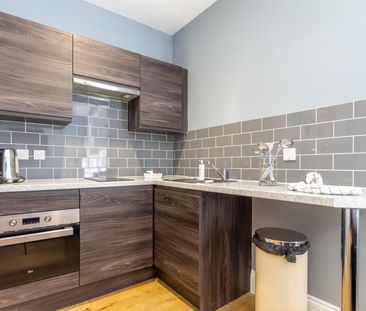 The Bruce Building, Newcastle Upon Tyne - Photo 5