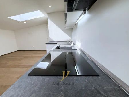 Pronájem bytu 3+kk 82 m - Fotografie 5