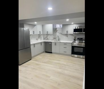 For Lease - 20 Bill Guy Drive Unit# Basement, Georgina, Ontario - Photo 3