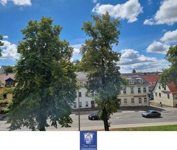 Perfekte Wohnung mit Charme! Wohnküche, Balkon und Tageslichtbad mi... - Photo 1