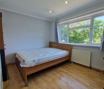 1 bedroom property to rent - Photo 5