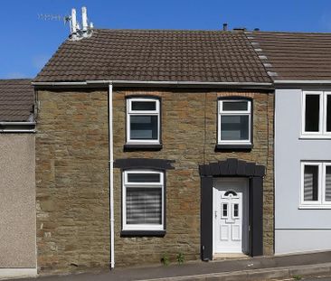 3 bedroom terraced house to rent - Photo 4