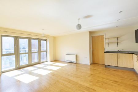 2 bedroom flat to rent - Photo 5