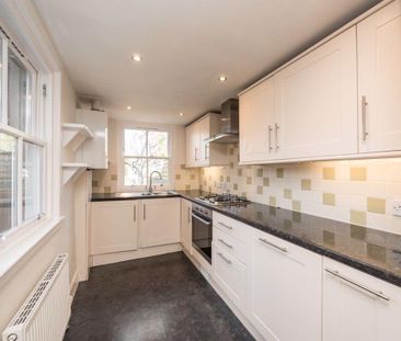 4 bedroom terraced house to rent - Photo 6