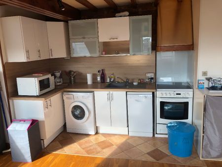 Location Appartement 1 pièce 37m² - Photo 4