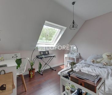 House - Photo 3