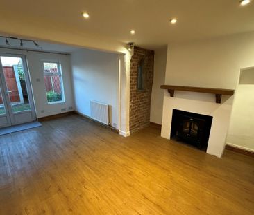 Holmsey Green - Photo 2