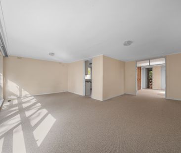 1/18 Seymour Road, - Photo 1