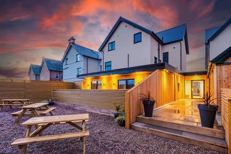 Trinity Avenue - Photo 2