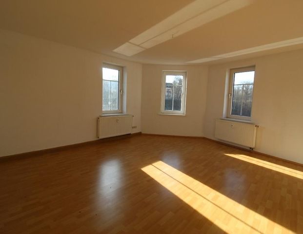 Geräumige 3-Zimmer-Dachgeschosswohnung - Photo 1